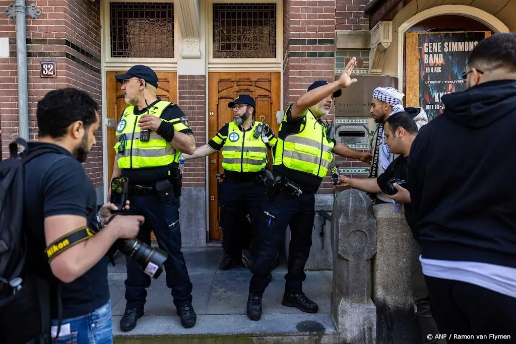 Zeven aanhoudingen na gewelddadige aanval op pro-Palestijnse demonstratie