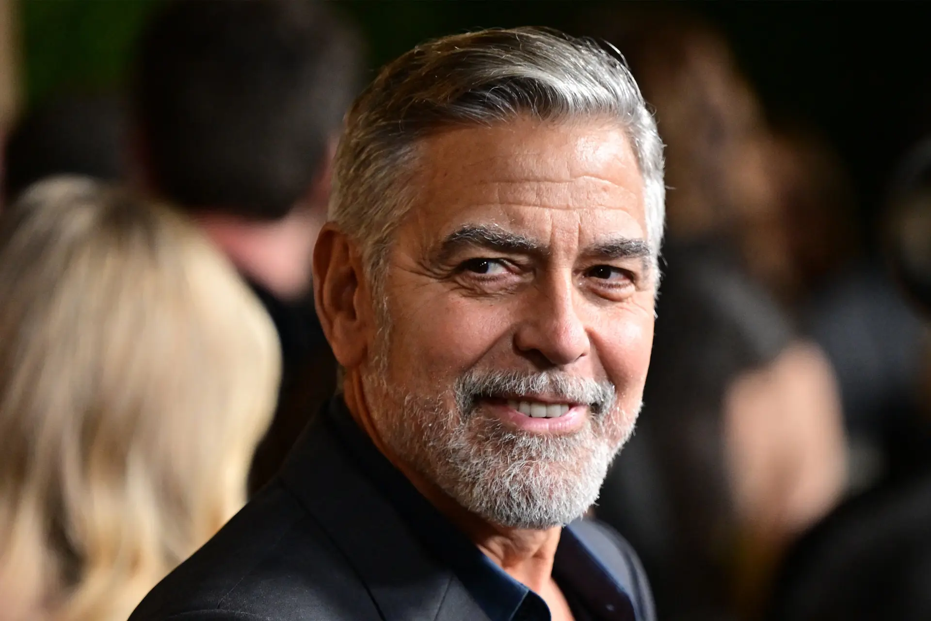 Clooney doet beklag bij Witte Huis over kritiek op ICC-aanklager