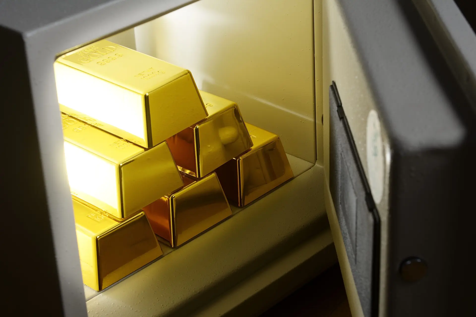 ‘Centrale banken druk bezig om eigen kluizen te vullen met goud’
