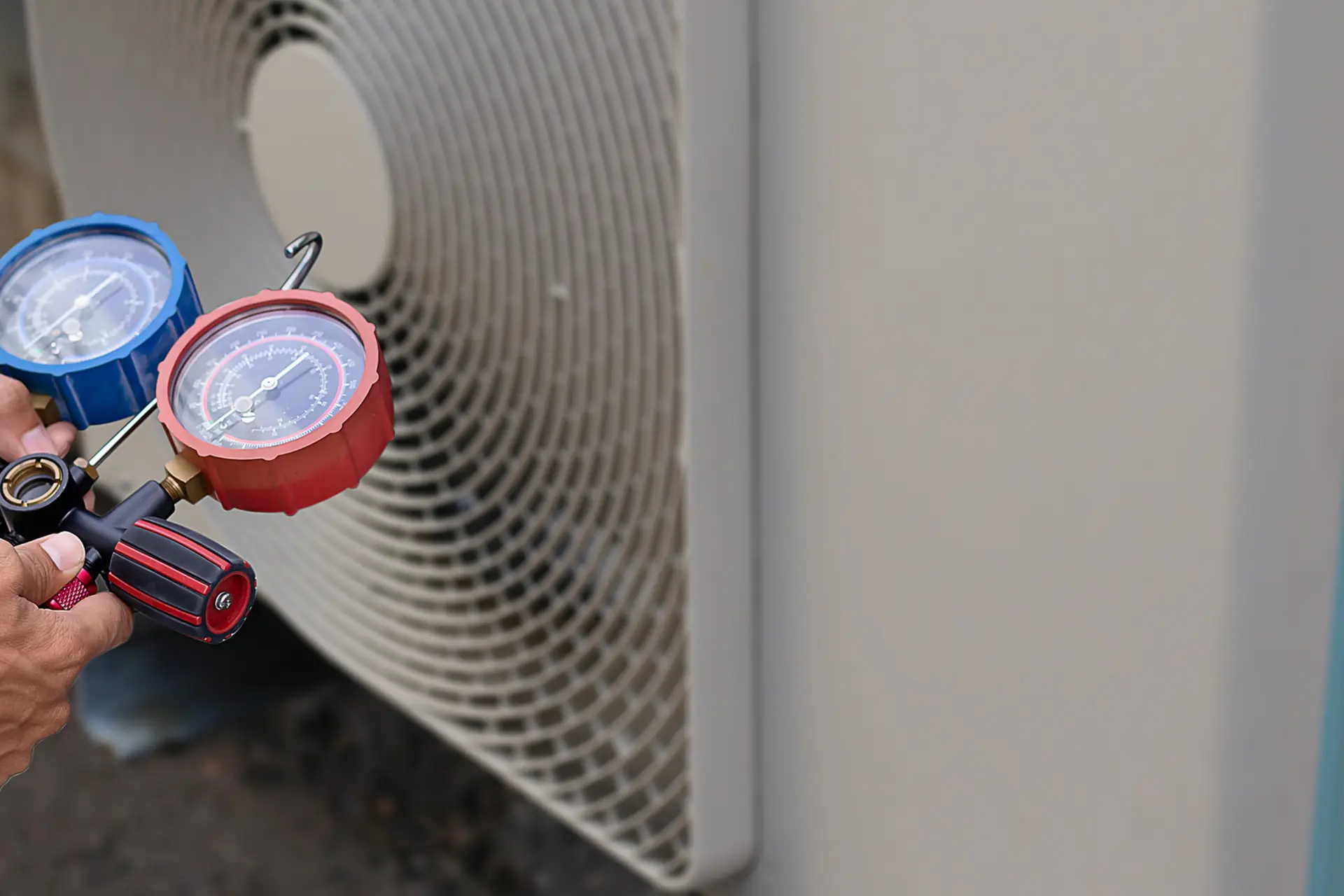 Omdat de warmtepomp niet meer verplicht wordt, is hij veel goedkoper geworden