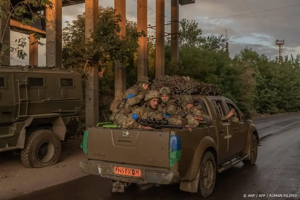 Kyiv: Rusland verplaatst nog geen troepen uit Donbas naar Koersk