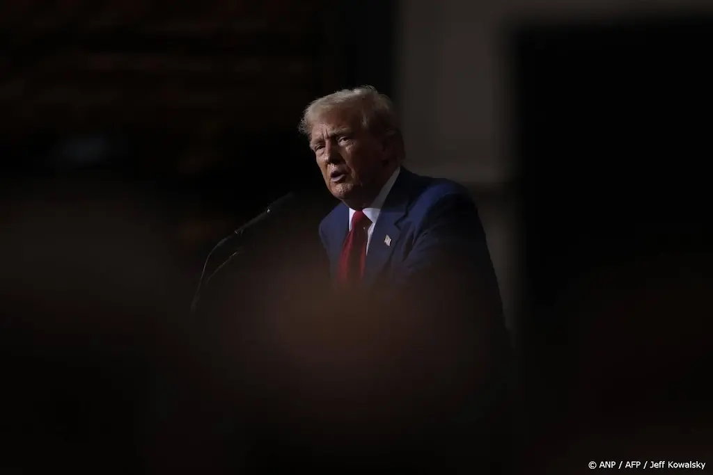 Harris: Trump respecteerde heilige grond begraafplaats niet