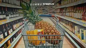 Omgekeerde ananas om een partner te vinden veroorzaakt chaos in Spaanse supermarkt