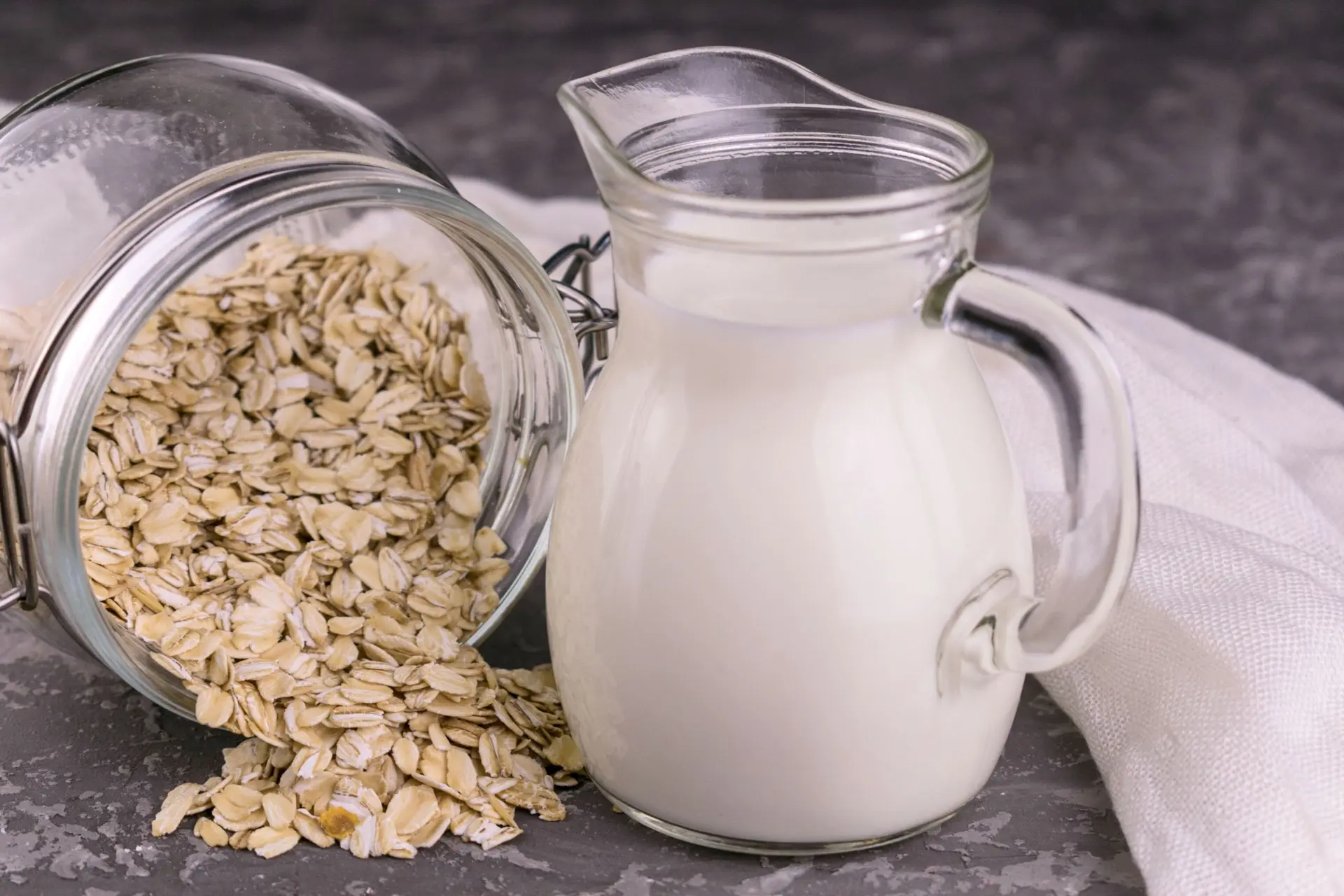 Plantaardige melk Vs. koemelk: wat zegt de wetenschap over de beste keuze?