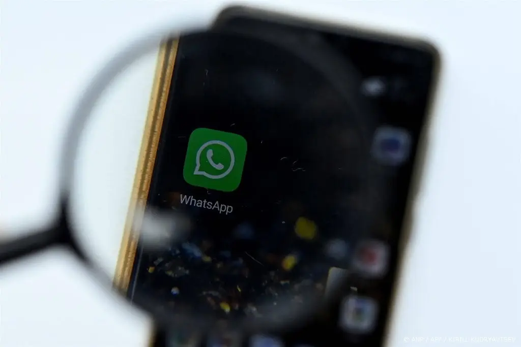 Nederland schaart zich nog niet achter kinderpornocheck WhatsApp