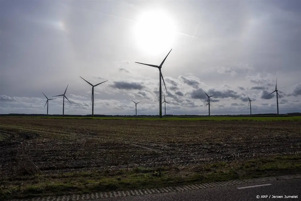 Natuur- en brancheorganisaties willen snel groenere energieparken