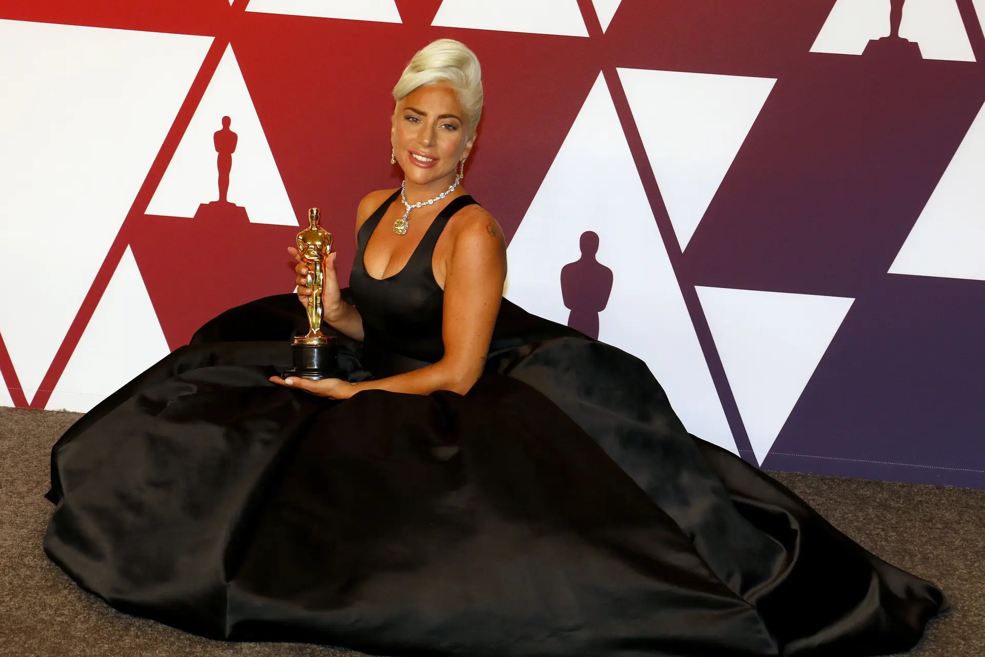 Lady Gaga krijgt een vibrator cadeau