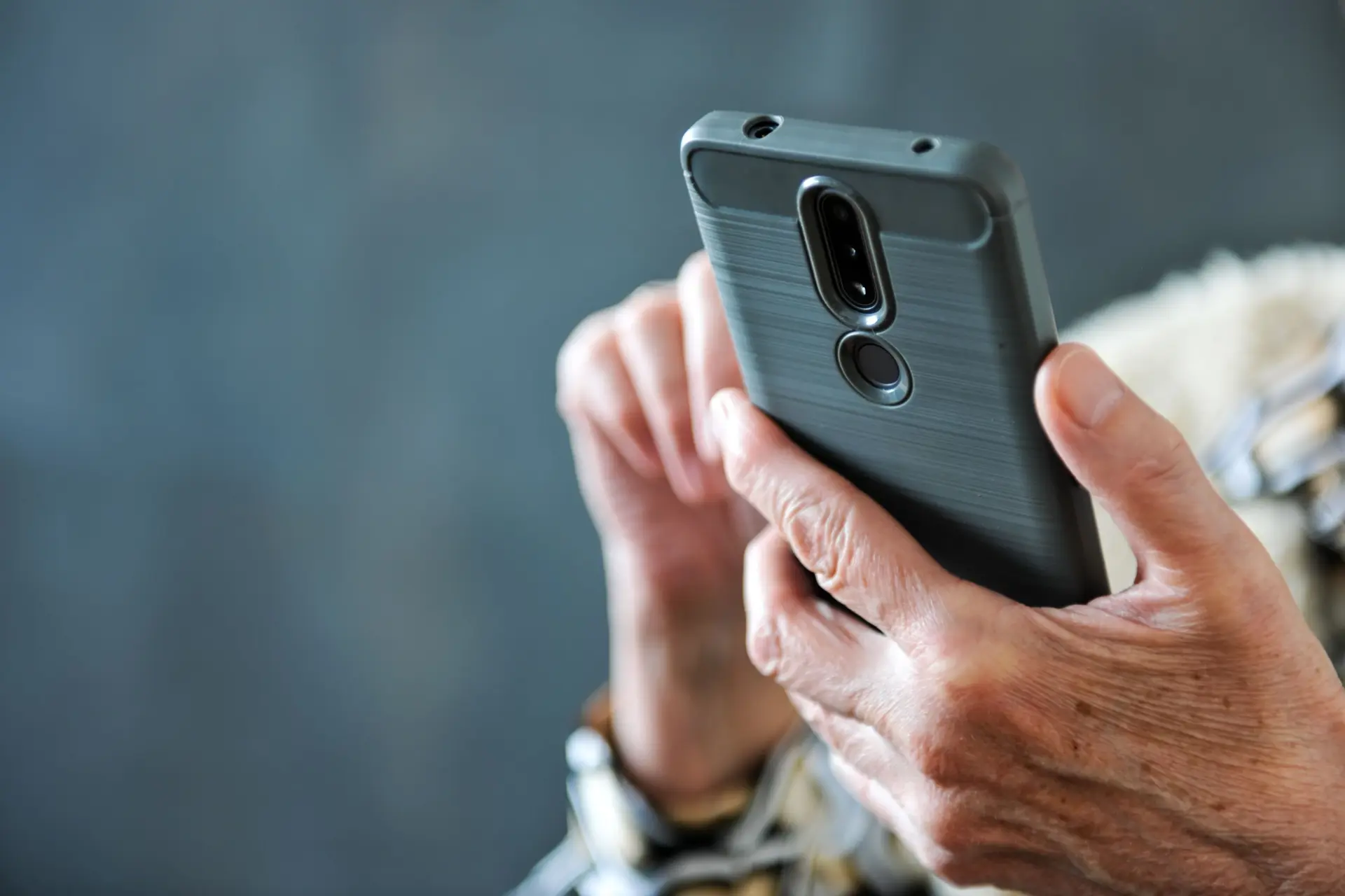 Wangirifraude slaat weer toe: wat je (zeker níet) moet doen als je mysterieuze telefoontjes krijgt