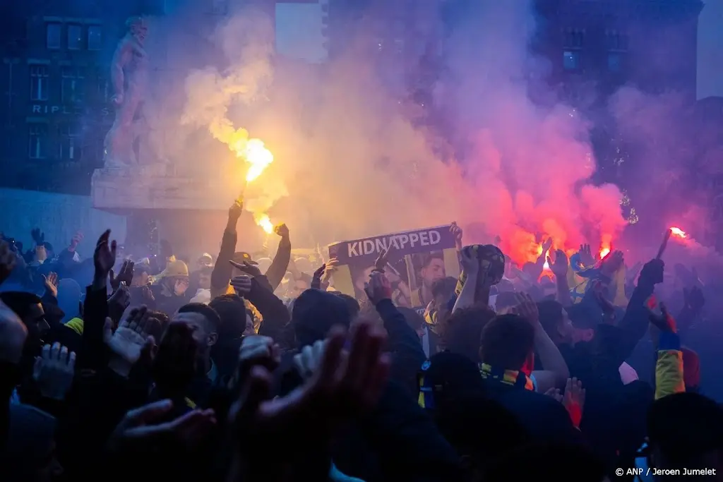 Onrustig in centrum Amsterdam na wedstrijd Ajax-Maccabi