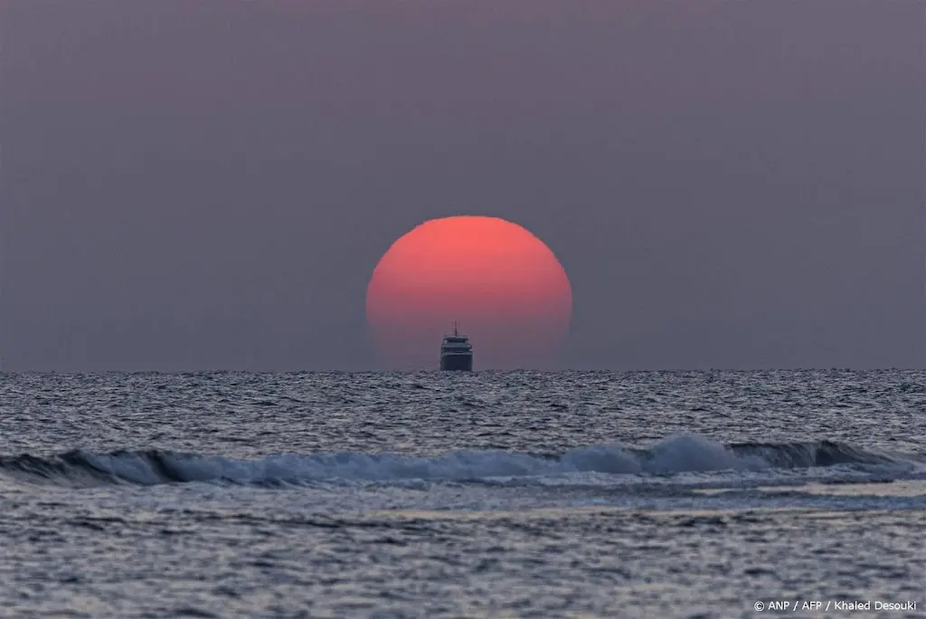 Toeristenboot vermoedelijk gezonken voor Egyptische Rode Zeekust