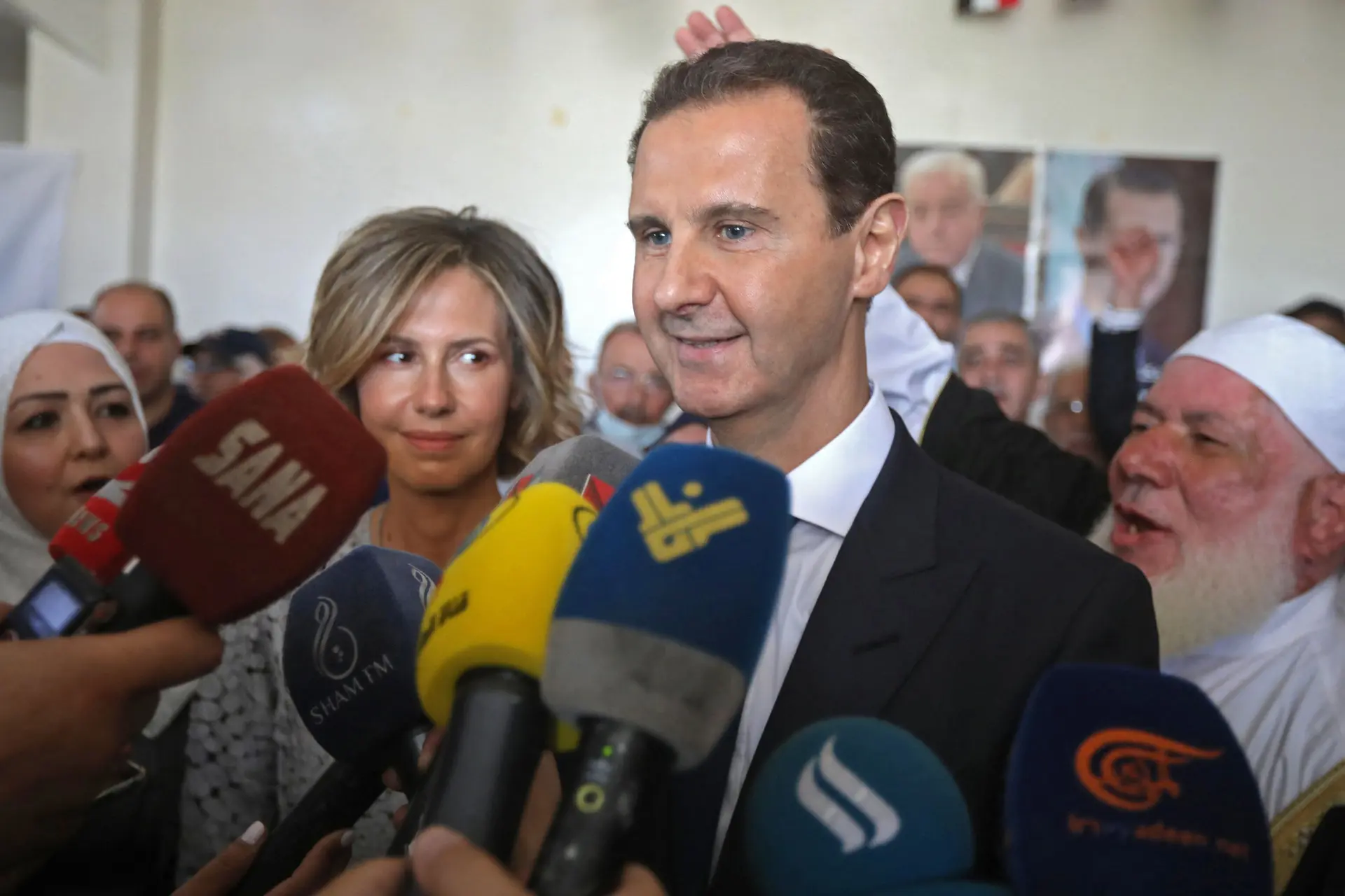 “Echtgenote Assad vraagt scheiding aan en wil Rusland verlaten”