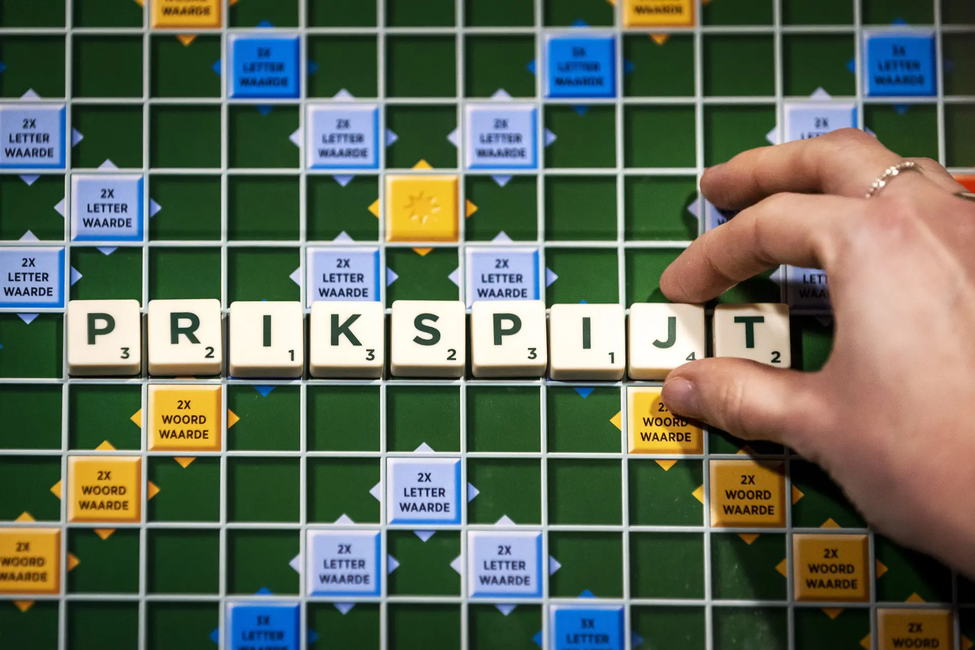 Hangmatbeleggen in België verkozen tot woord van het jaar, ophef in NL (maar wel veel mooie woorden)