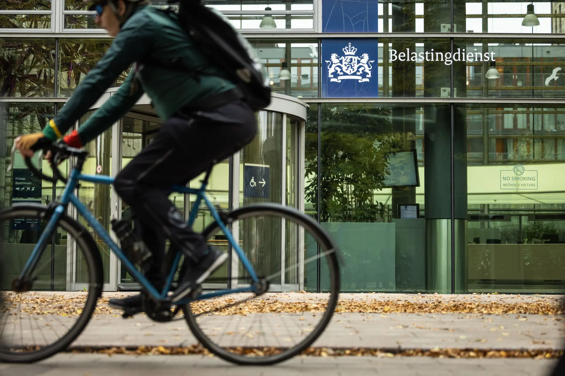 Hypocrisie ten top: Ministerie van Financiën betaalt eventuele boetes van eigen schijnzelfstandigen