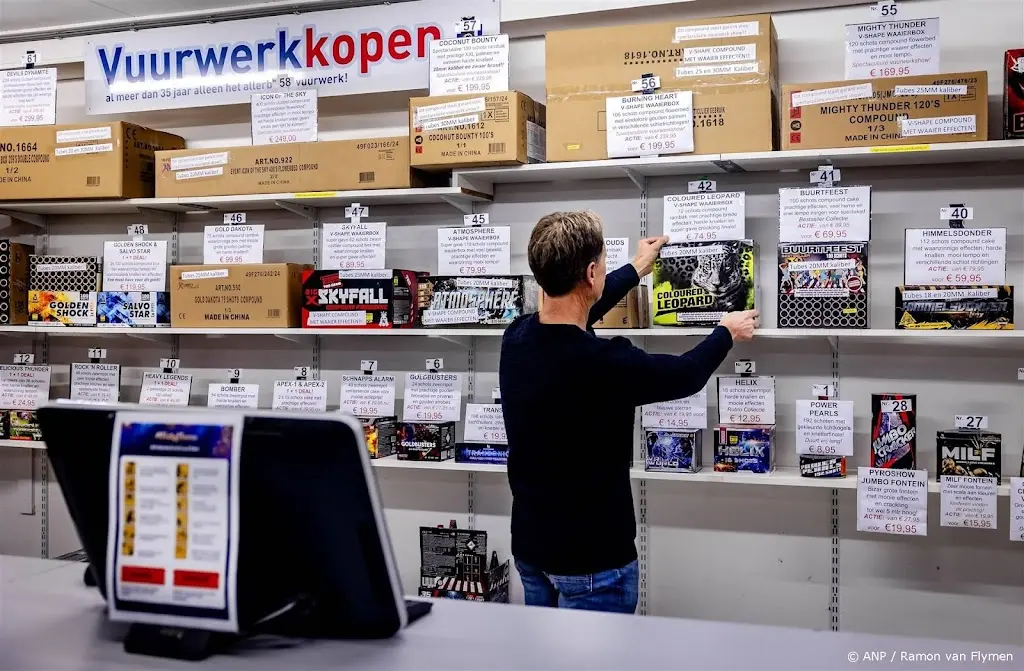 Nederlanders bestellen in aanloop naar kerst meer vuurwerk