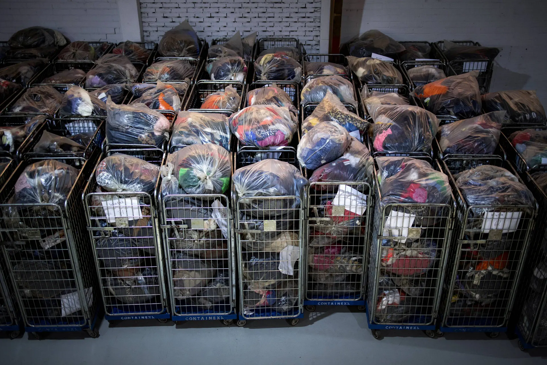Bizarre hoeveelheid textiel: we kopen meer kleding dan ooit en dat heeft gevolgen