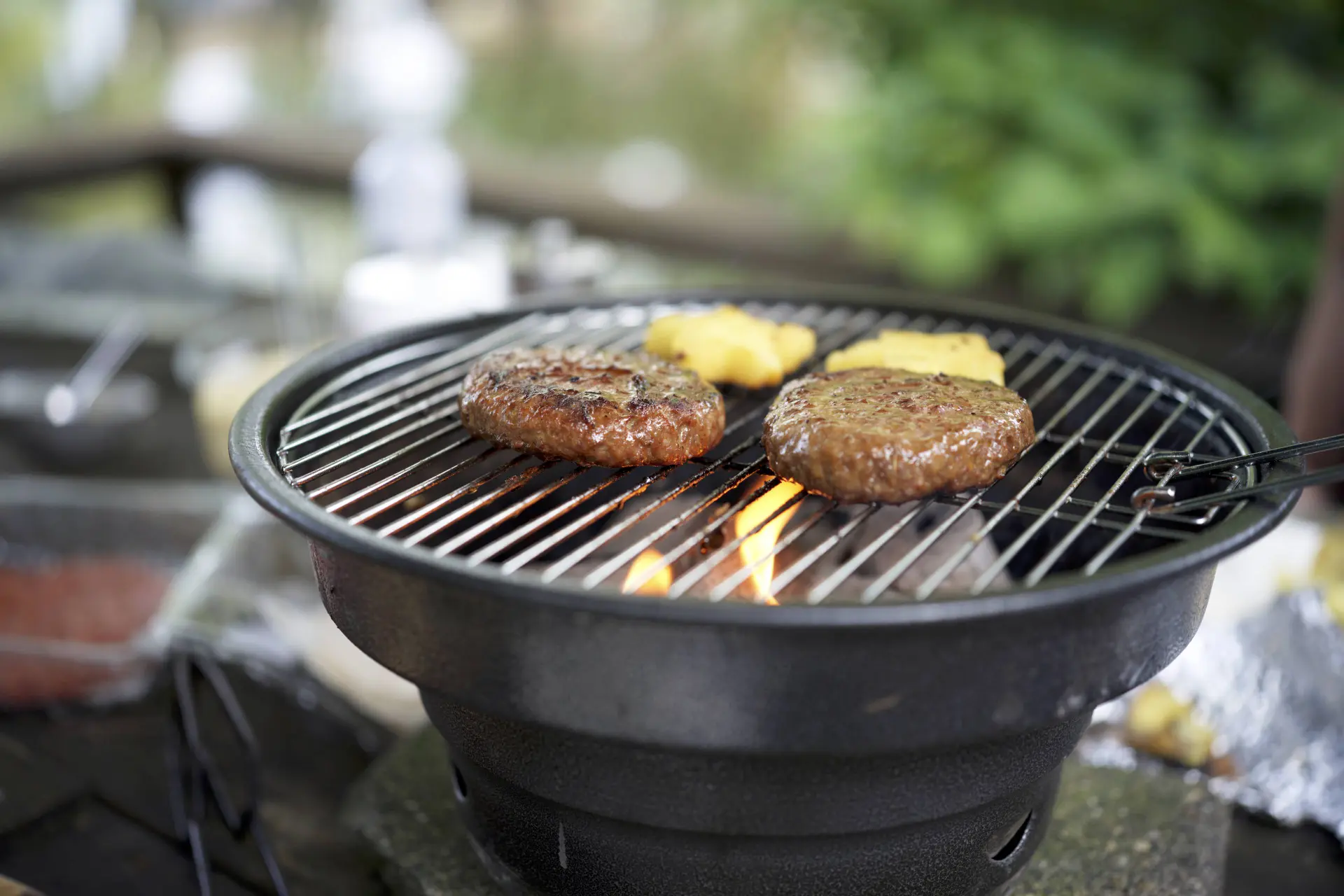 Drie tips van de pro's: zo maak je een barbecue schoon
