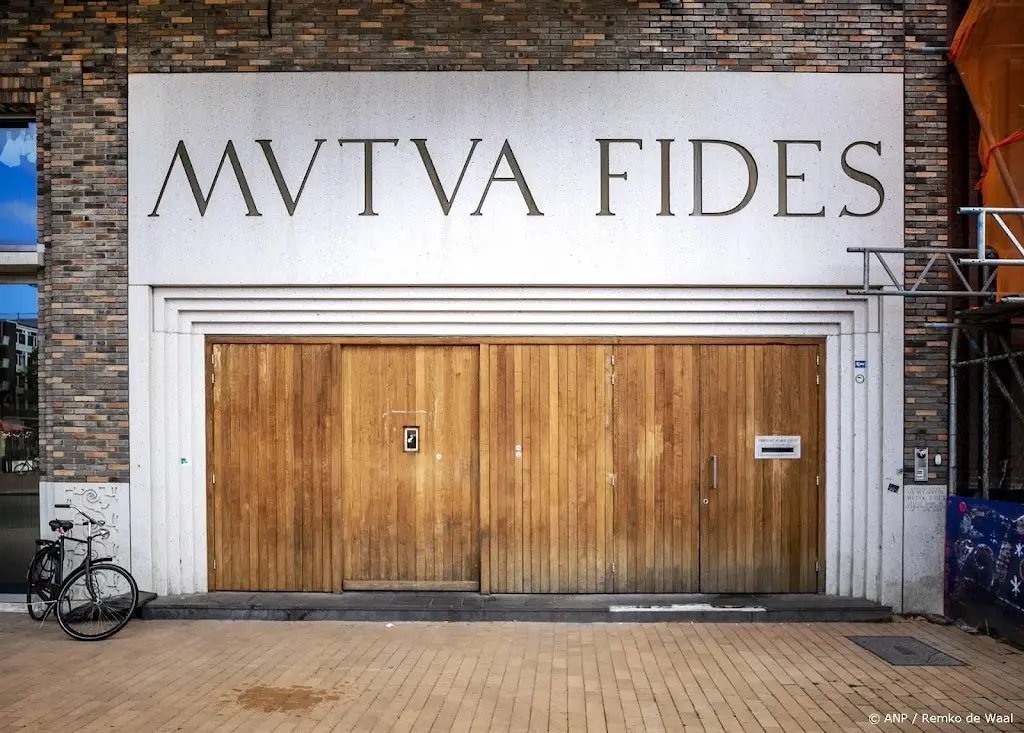 Pissen in de lift en computers slopen: Vindicat schorst leden vanwege wangedrag op skireis