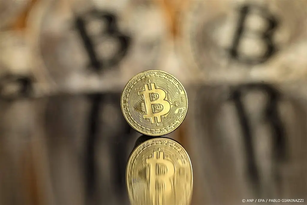 Bitcoin en altcoins lijden onder Amerikaanse recessievrees