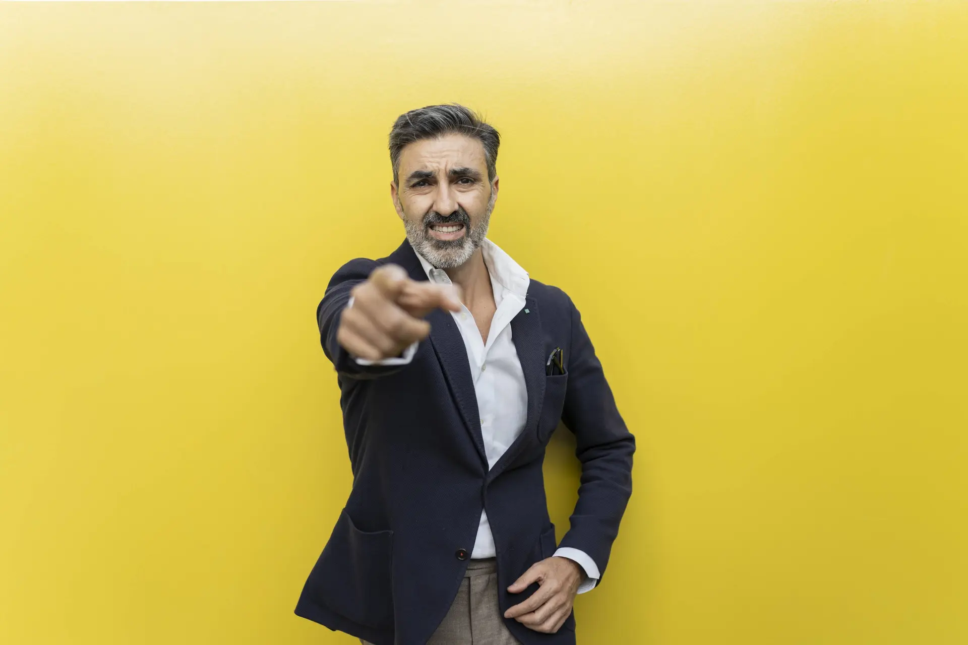 Een narcist kun je herkennen aan zijn ogen: zo zie je het