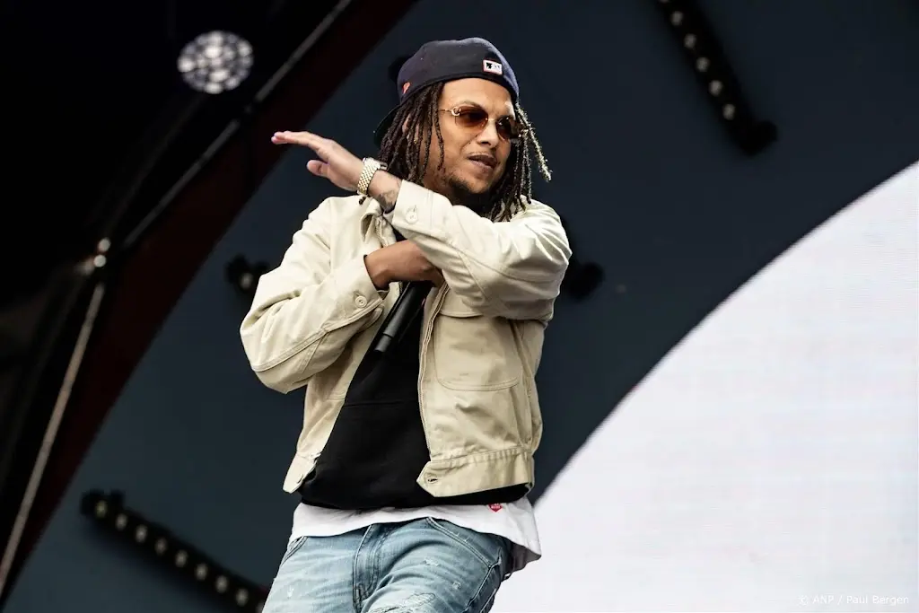 Ronnie Flex gehoord als getuige in zaak Ali B, vrouw Breghje niet