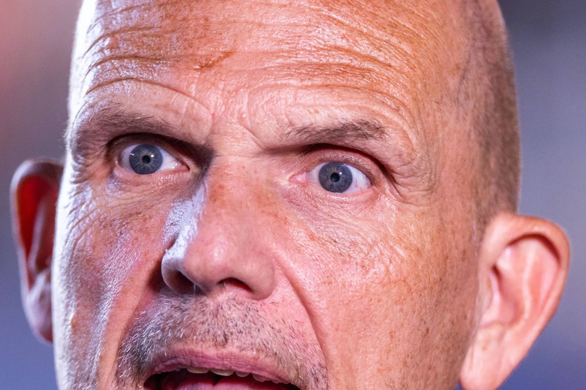 Nare man: Jaap van Zweden pest, kleineert en beledigt zijn muzikanten