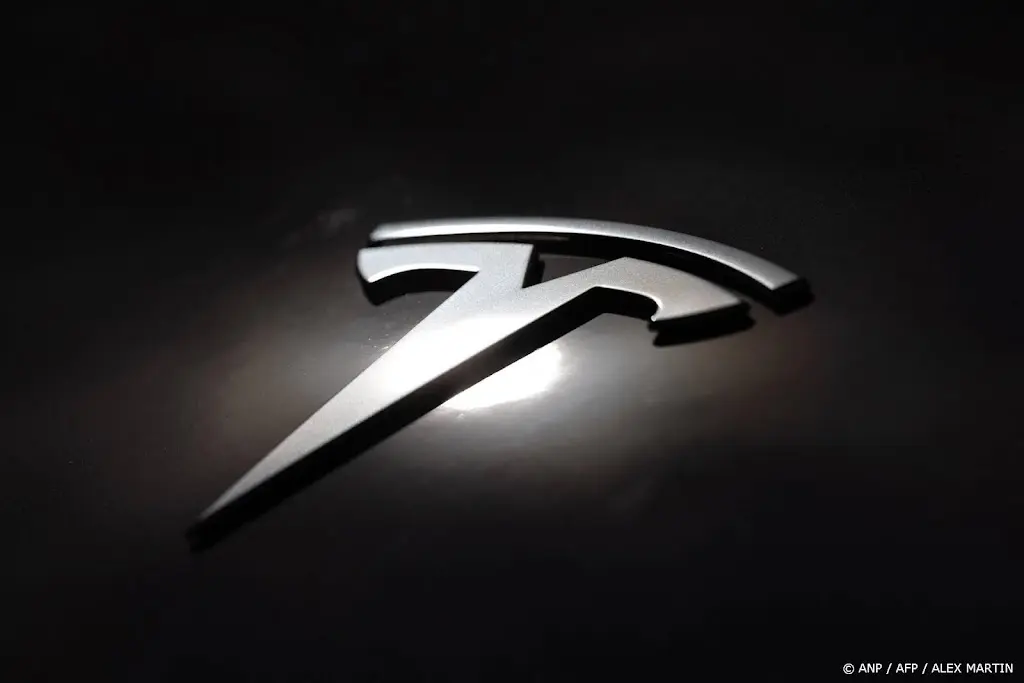 WSJ: bestuur Tesla ging op zoek naar opvolger Musk