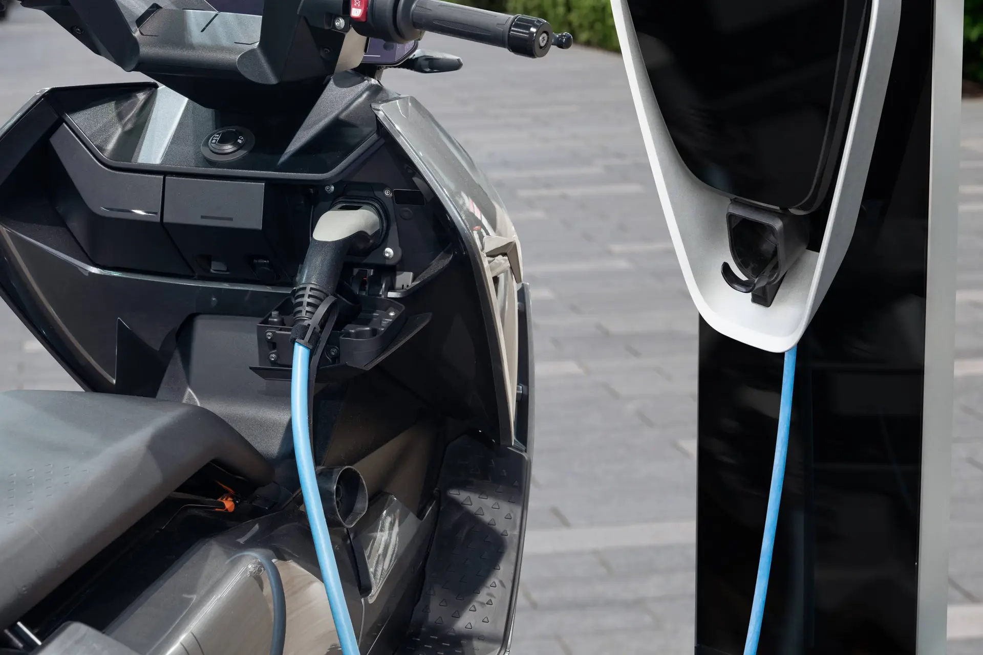 Deze goedkope batterij maakt elektrische scooters straks veiliger én groener