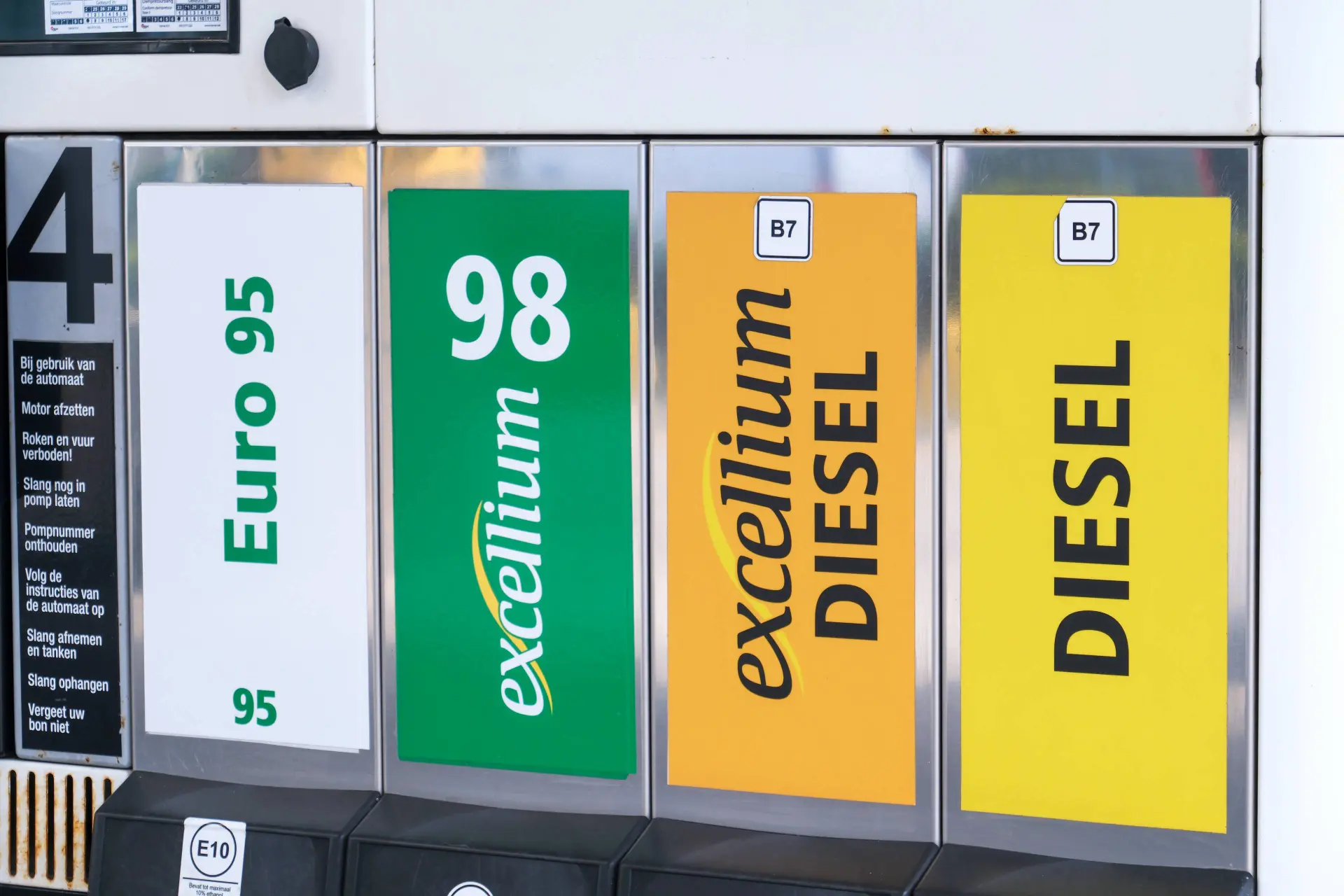 Rijdt je écht zuiniger op E5 dan E10?