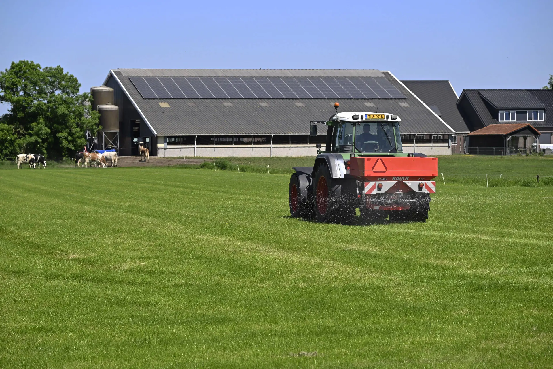 Woon je in de buurt van een boerderij dan kom je in aanraking met meer dan 100 pesticiden