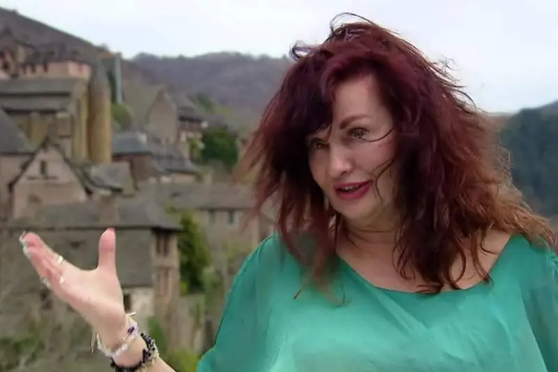 B&B Vol liefde: Rayisa ziet ze vliegen en Eveline schrikt zich een hoedje