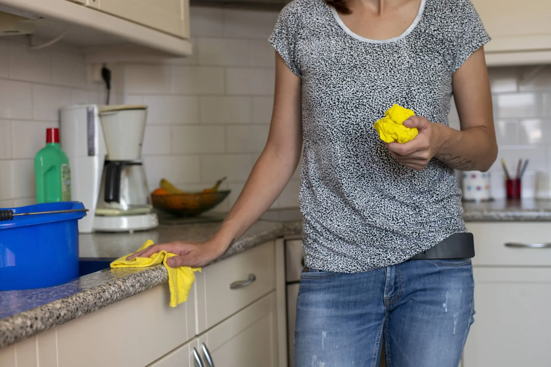 Hoe vaak moet je het vaatdoekje vervangen? 'Een broeinest van bacteriën'