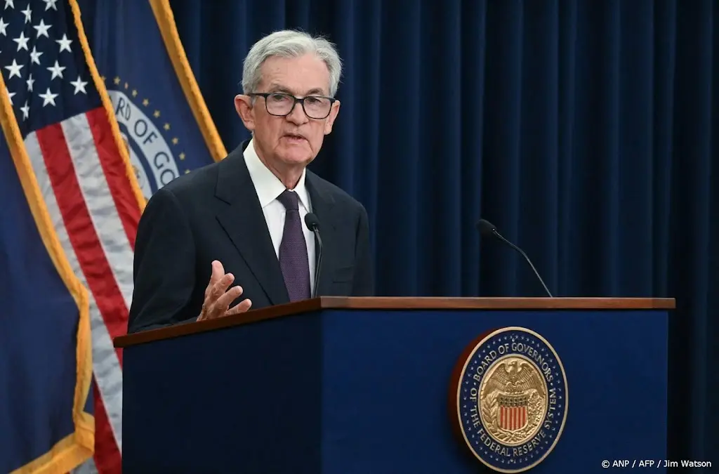 Fed-baas Powell wijst op risico van te lage rente