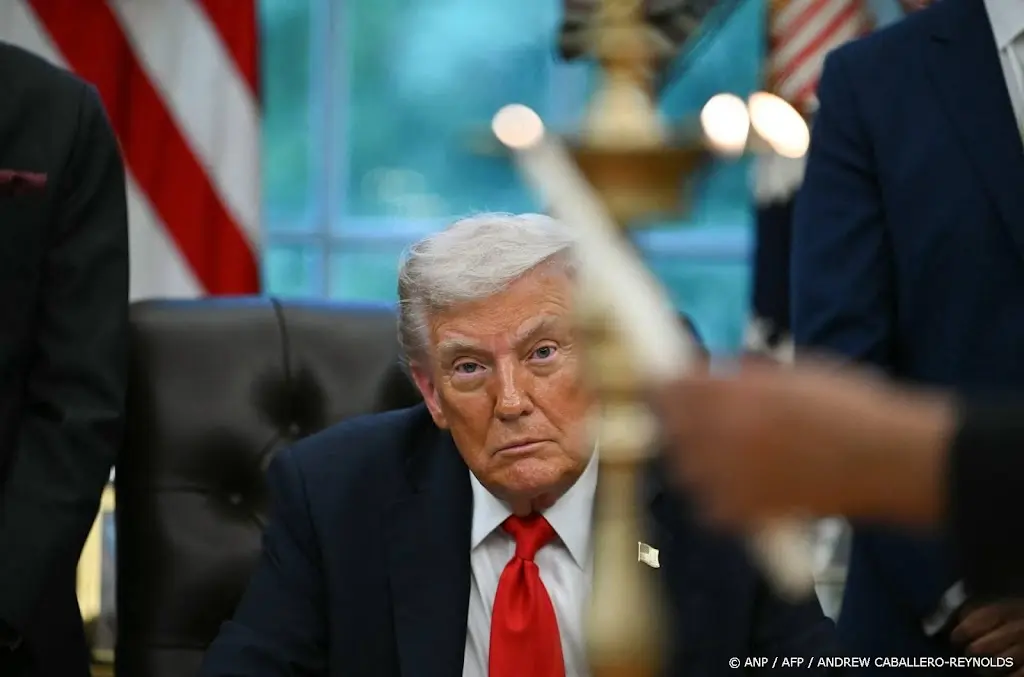 Trump haalt bakzeil: geen behoefte aan zinloze bijeenkomst met Poetin