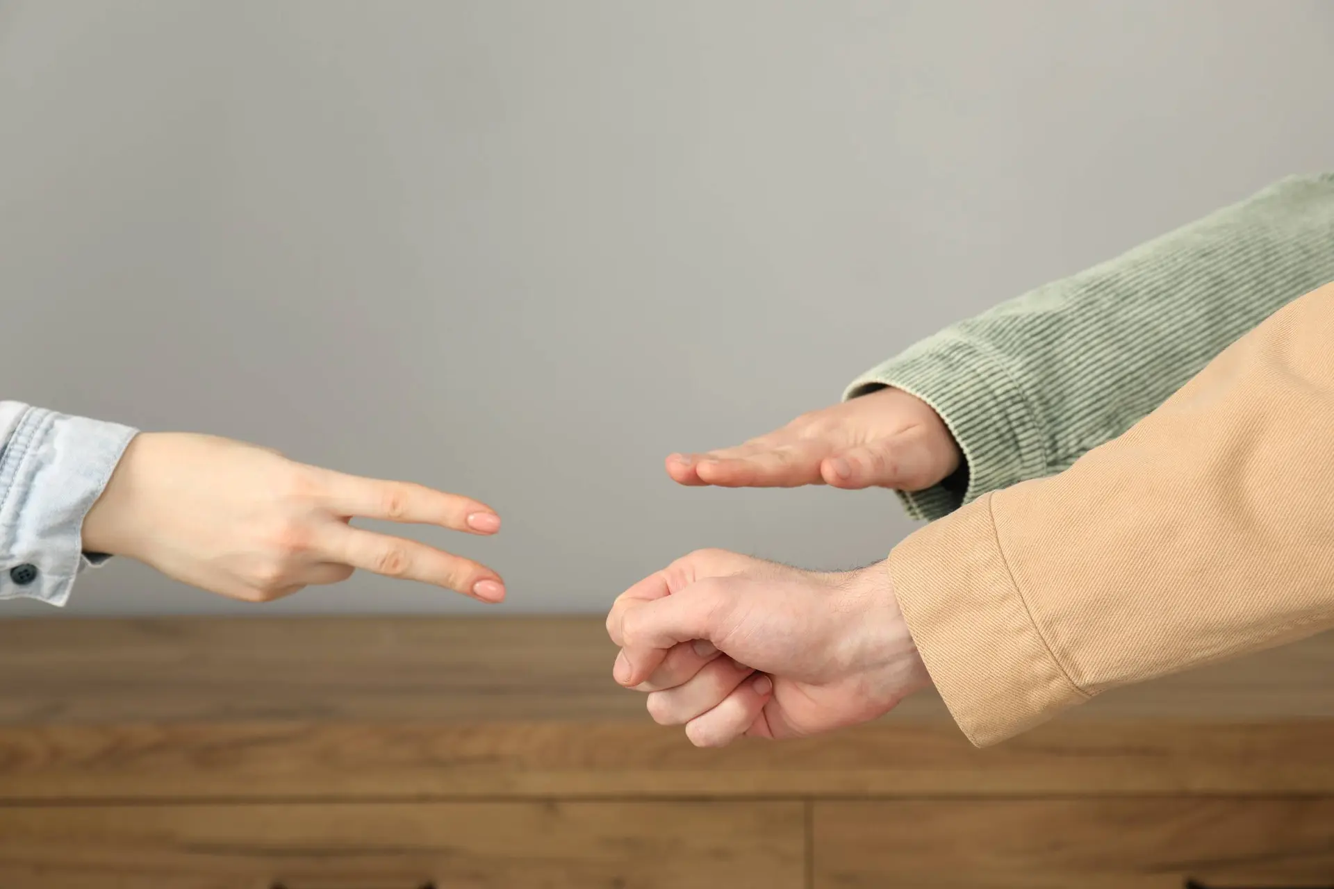 Dit is hoe je (bijna) altijd wint met schaar-steen-papier, volgens de wetenschap