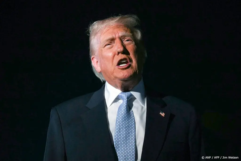 Trump draait: Republikeinen moeten stemmen voor vrijgeven Epstein-files
