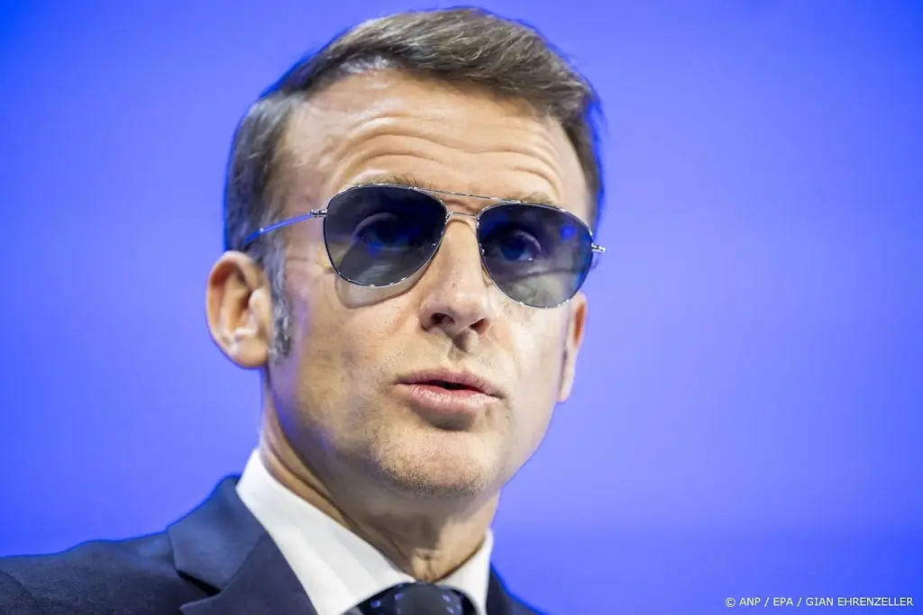 NAVO is 'verzwakt' door Groenland-ruzie, stelt Macron