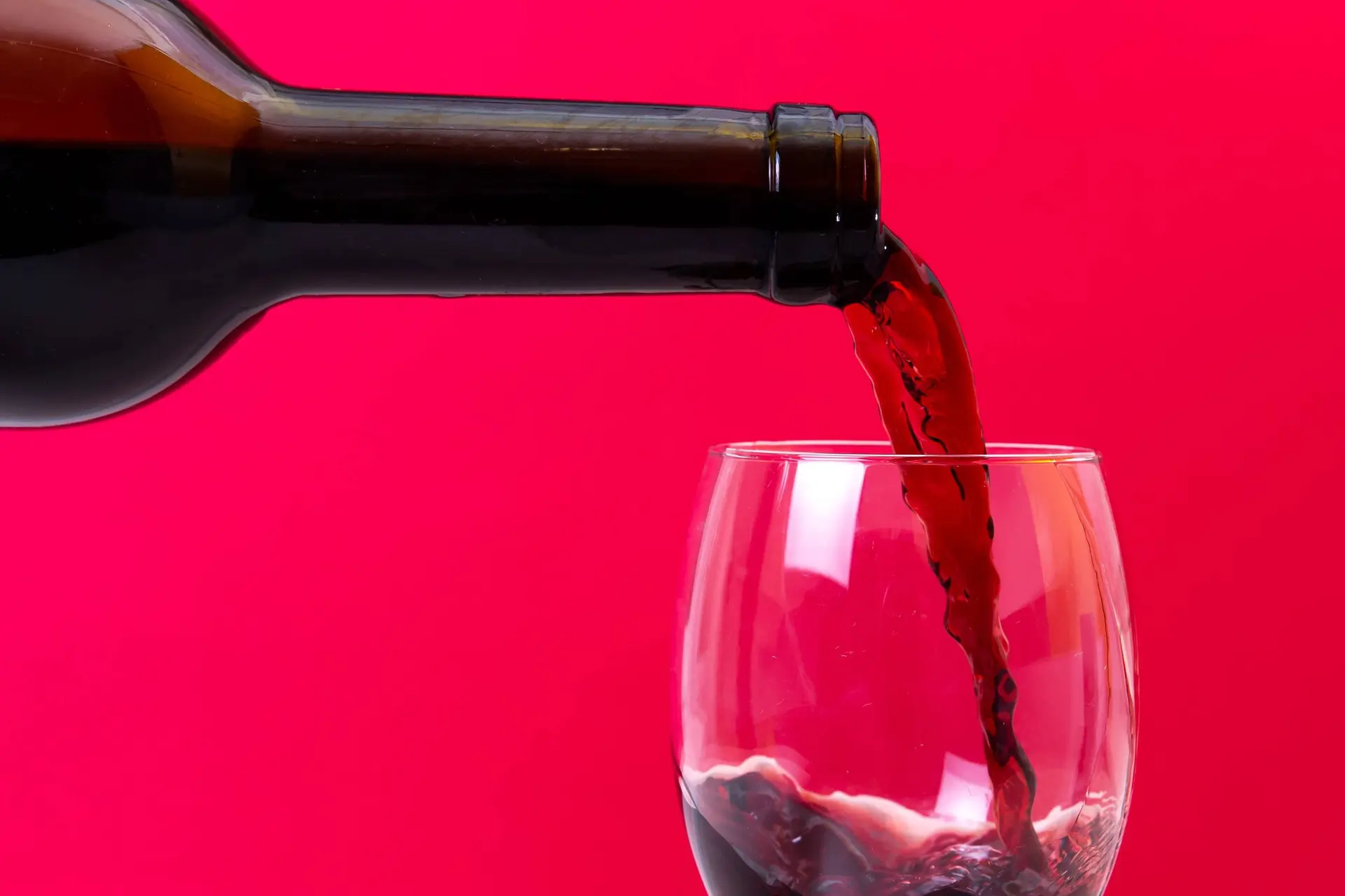 Eén glas alcohol per dag vergroot kans op tien soorten kanker