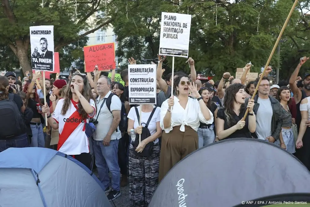 Tientallen arrestaties bij woonprotest in Portugal