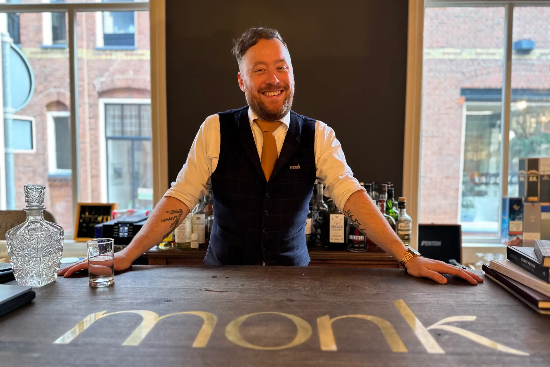 Sjoerd Tjio van Monk Whisky wil eerst proeven: ‘Ik ga niet zomaar iets verkopen.’