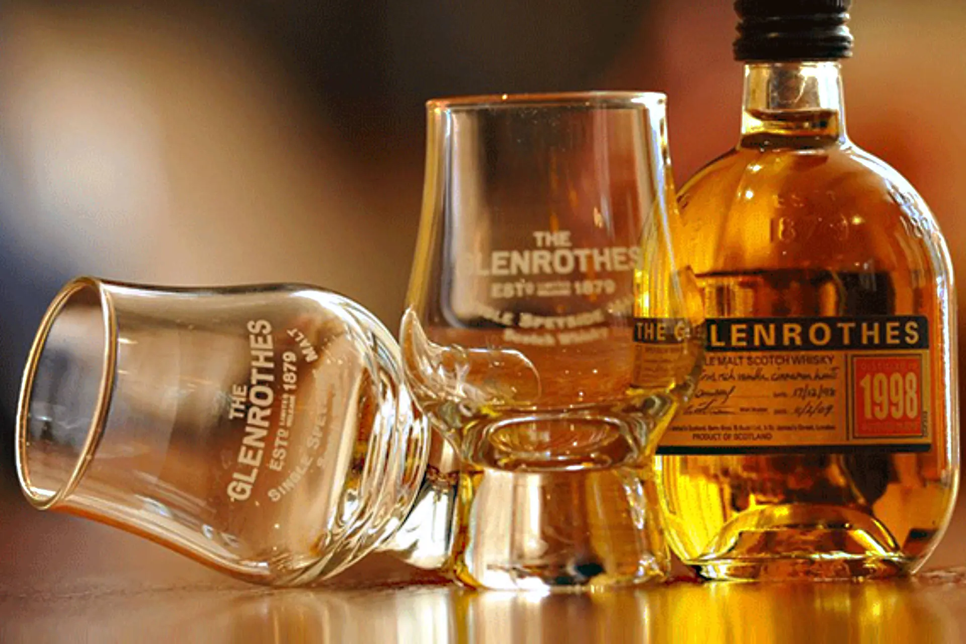 Win nu te gekke gratis whiskyglazen: complete set