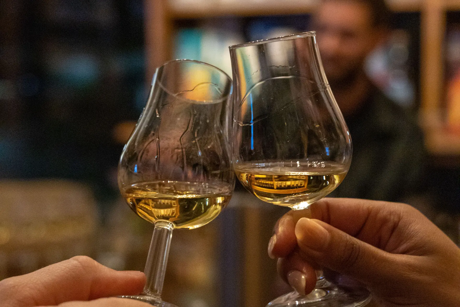 ‘Het is het seizoen van de rokerige whisky’s’