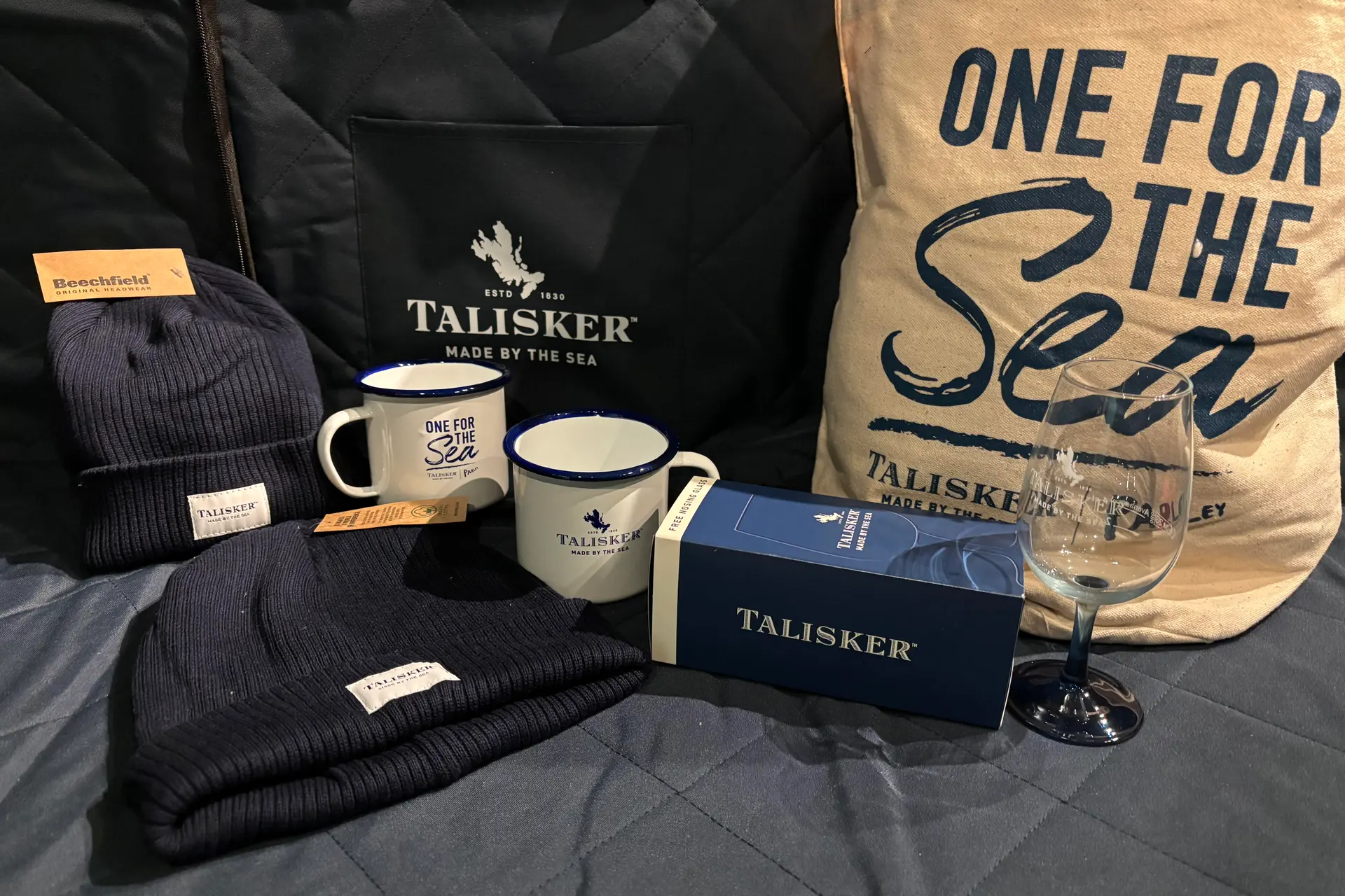 Dit zijn de winnaars van de Talisker whisky merchandise