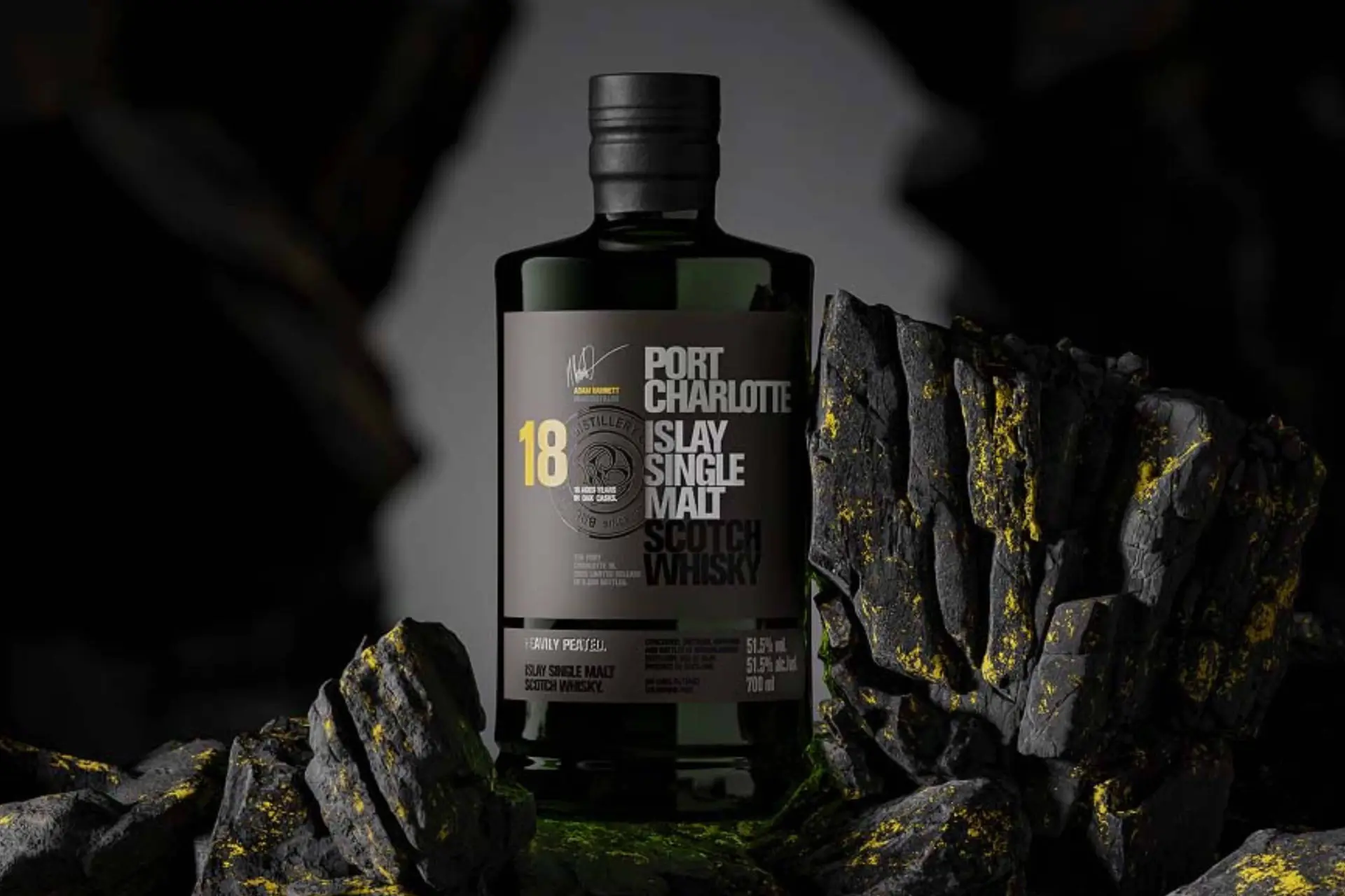 port charlotte 18 yo 2025 whisky in a cave