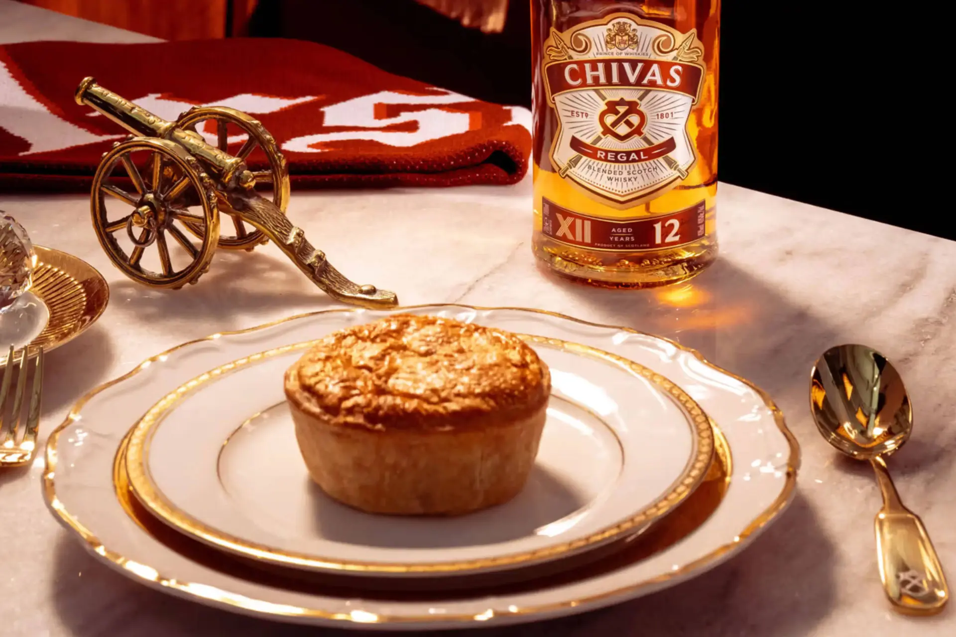 Chivas Regal verrast voetbalfans van Arsenal met whisky pasteitjes