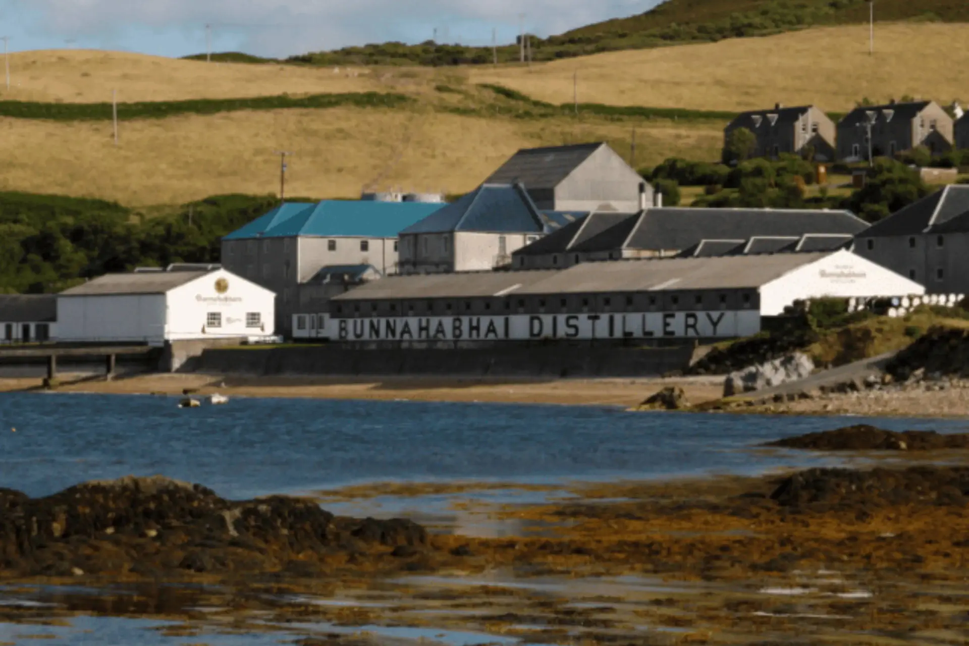 Je kunt nu je eigen vat peated Bunnahabhain whisky bezitten