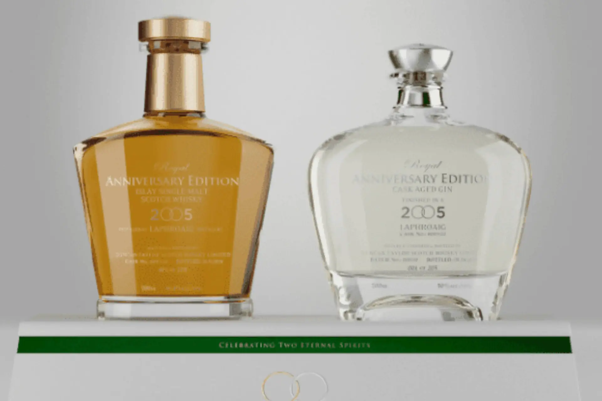 Duncan Taylor Charles III Anniversary Set