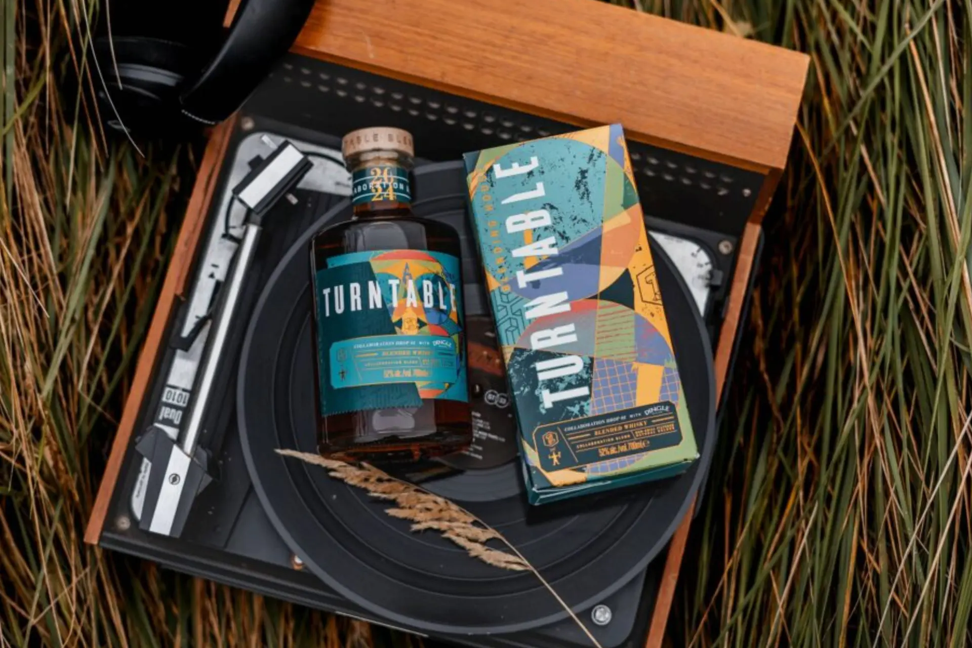 Turntable Collaboration Drop 02 with Dingle