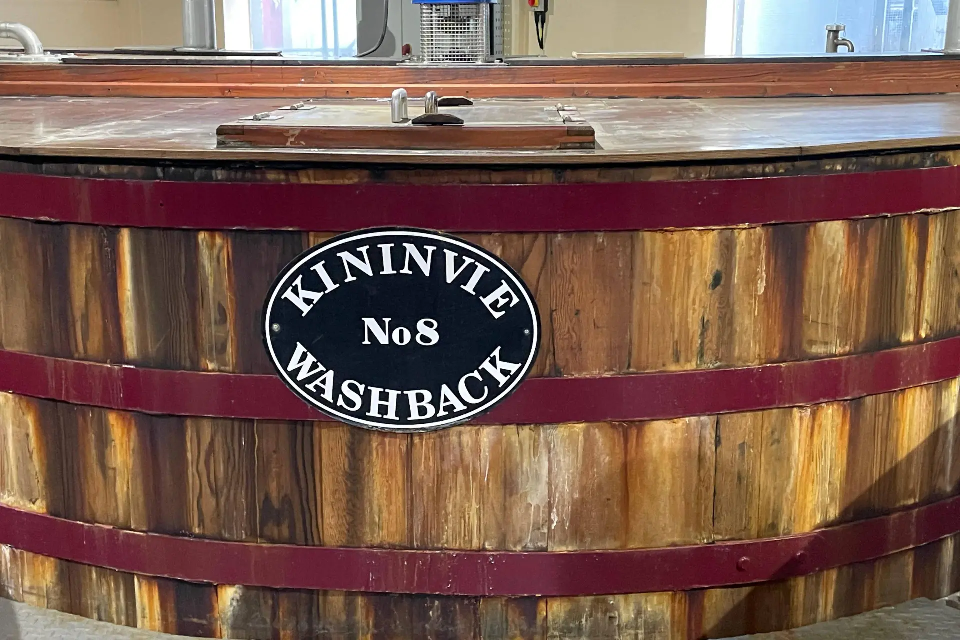 De Kininvie Distillery heeft wel een mashtun en washback, maar dan buiten de deur