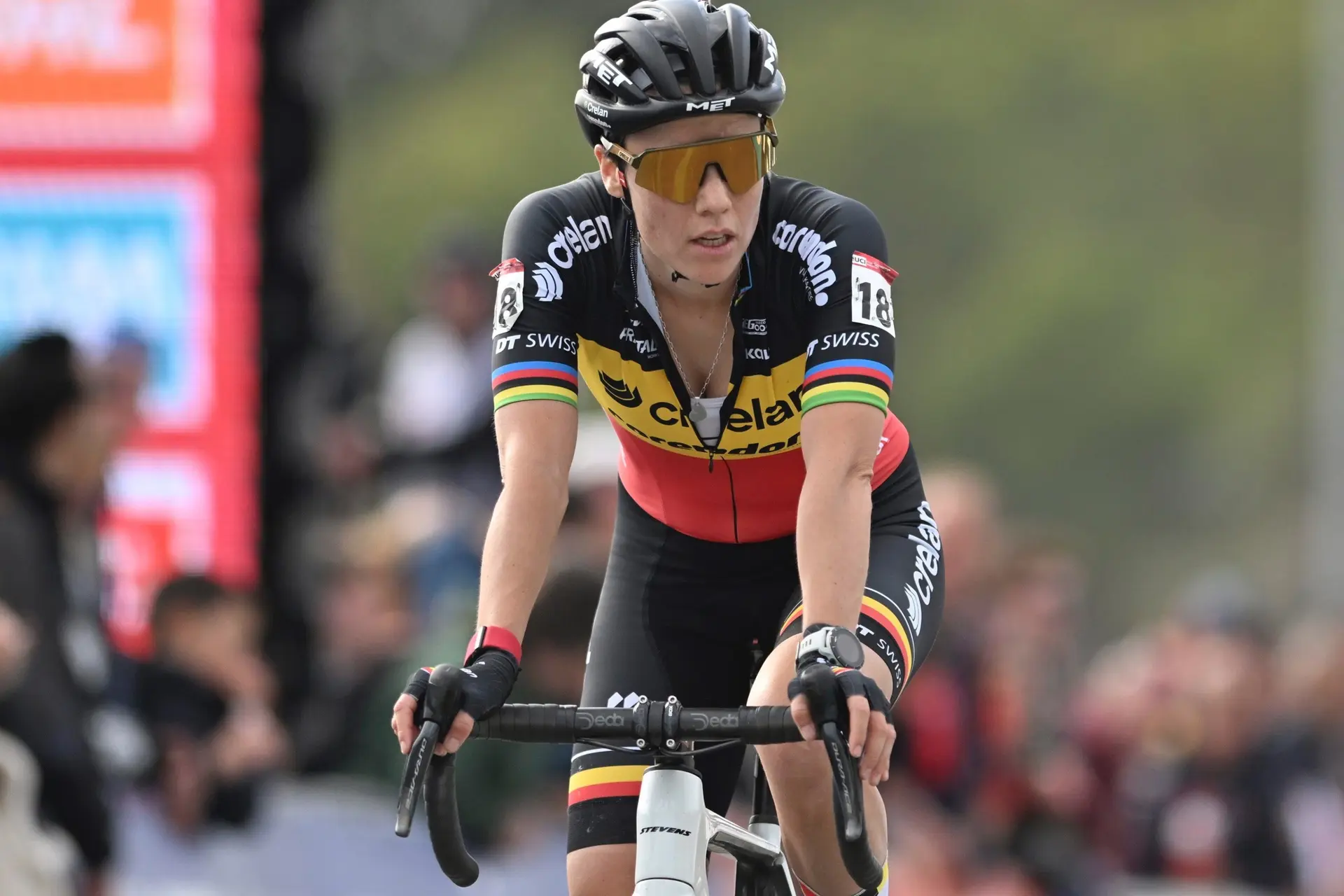 Sanne Cant: 'Na dat telefoontje besliste ik om te stoppen met koersen'