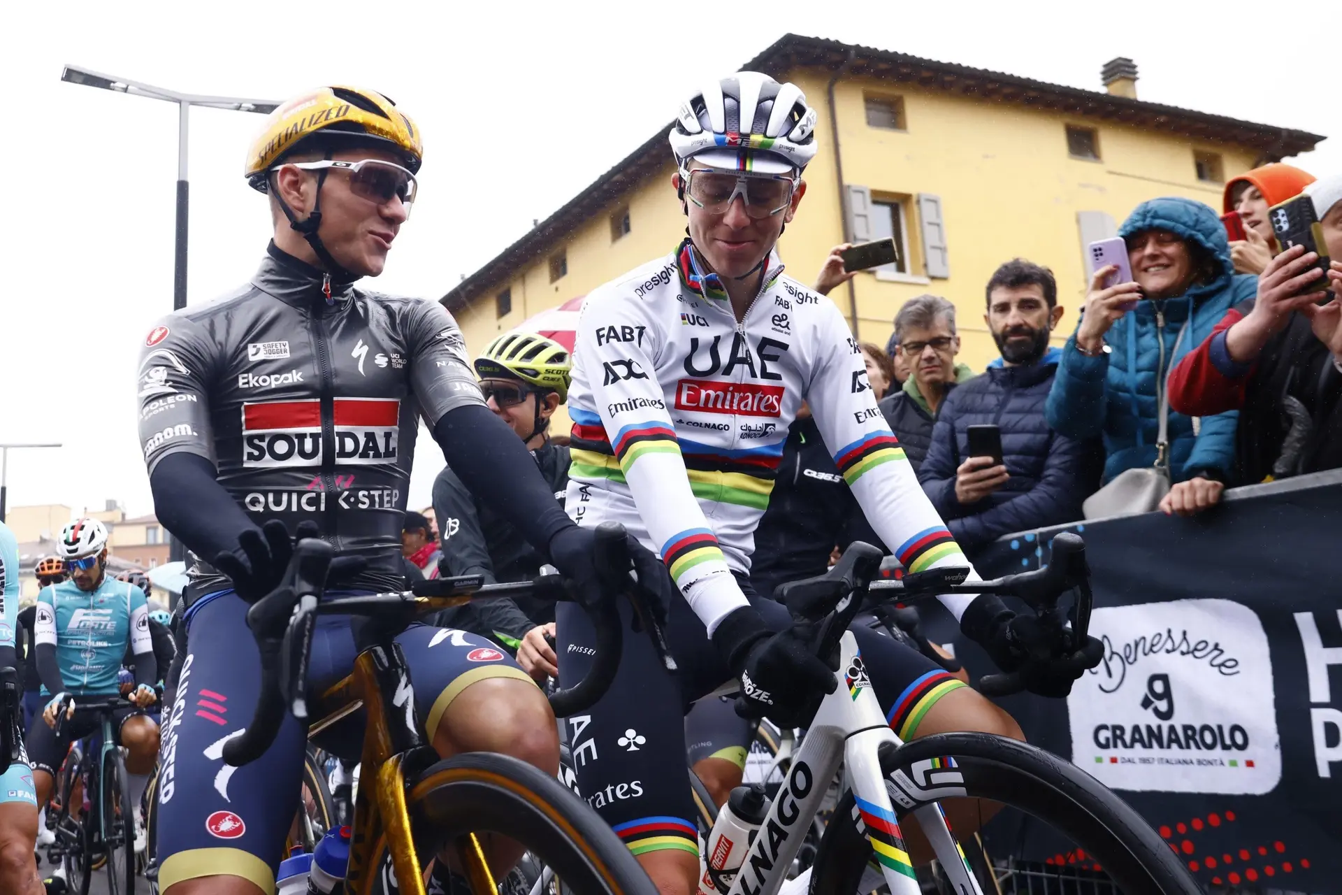 Remco Evenepoel komt met verklaring voor opgave in Giro dell'Emilia